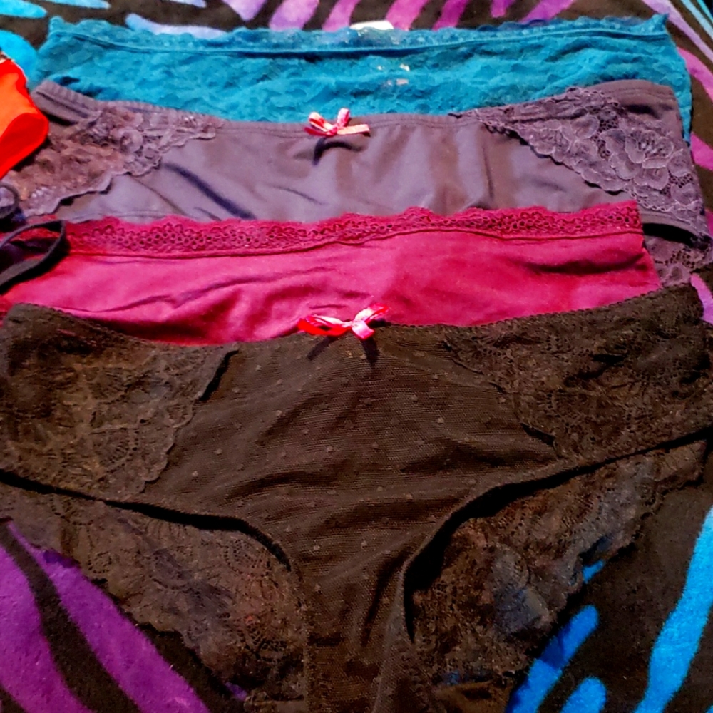 8 pais of panties anywhere from medium to large